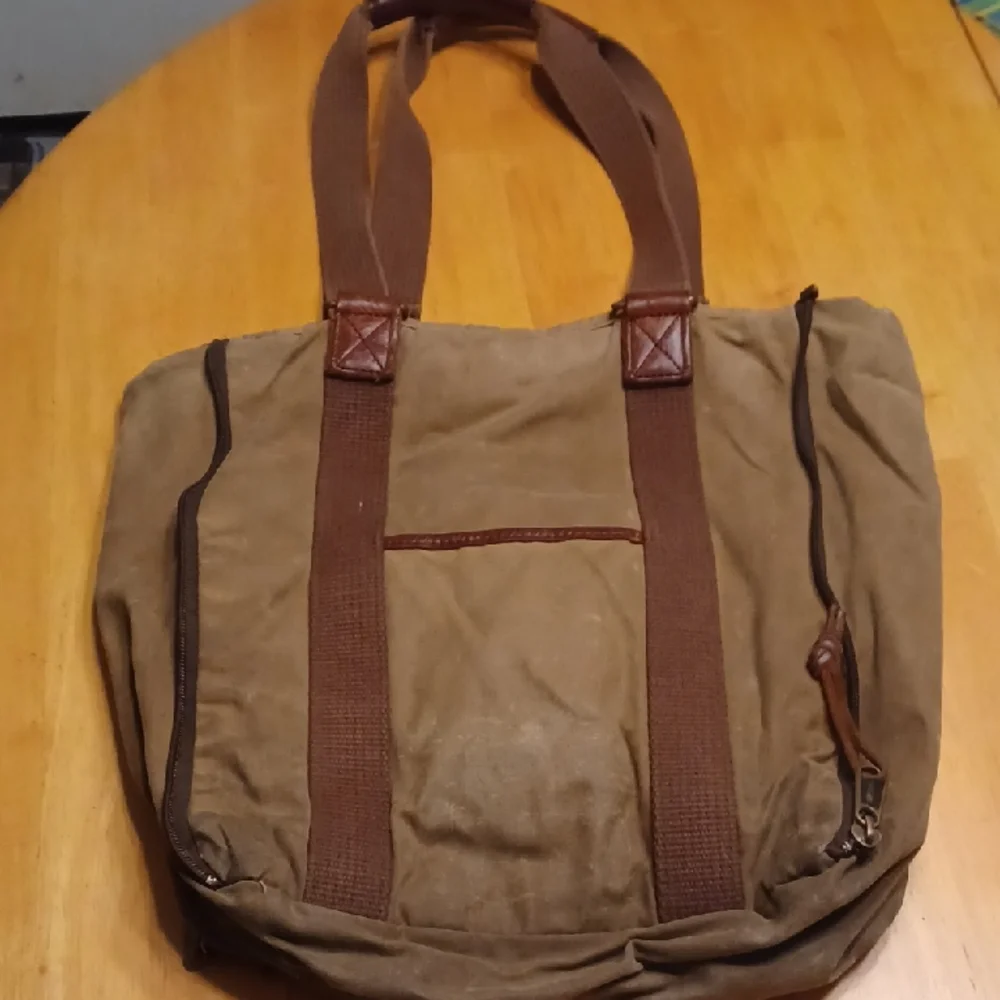 Duluth Trading Co. Expandable Oil Cloth Canvas Leather Trim Tote Bag Rucksack